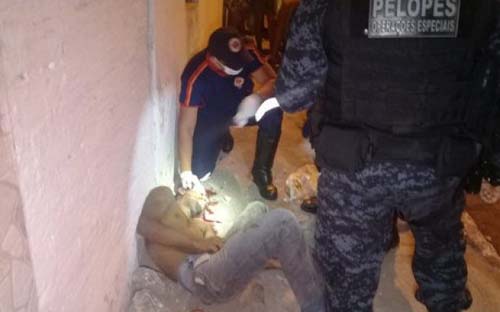 Homem é espancado por populares após ser acusado de estupros