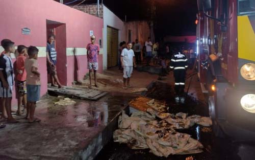 Fábrica clandestina de fogos de artifício é atingida por incêndio em Arapiraca