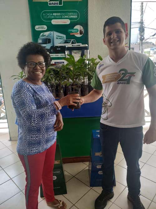 Projeto distribui mudas de árvores para recuperação das nascentes em Arapiraca