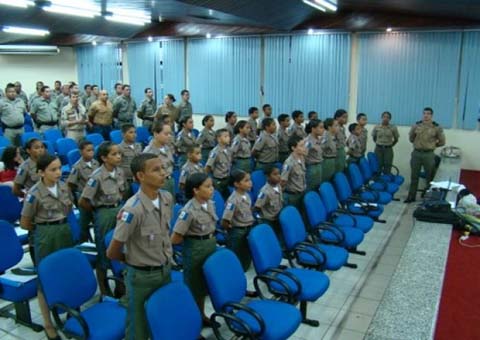 3º Batalhão realiza formatura do Projeto Pelotão Mirim