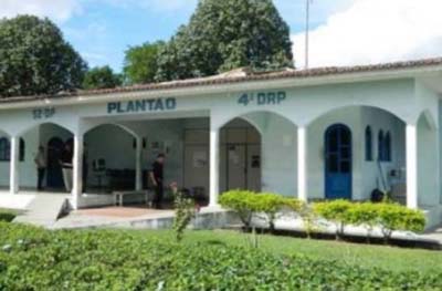 Homem é preso com arma de uso restrito, em Arapiraca