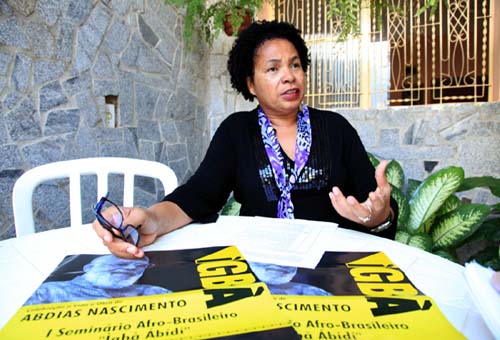 Ativista Abdias Nascimento é homenageado em Alagoas 