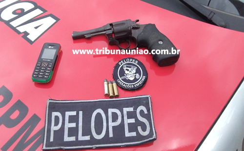 PELOPES de União tira de circulação jovem armado com revolver