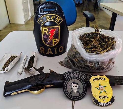 PM apreende maconha e arma de fabricação caseira em Santana do Ipanema