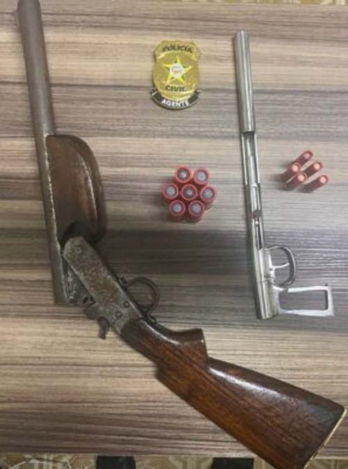 Operação da Polícia Civil prende homem em flagrante e apreende armas e drogas em Arapiraca