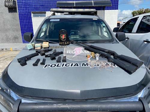 PM apreende armas e quase R$ 29 mil em operação no Tabuleiro