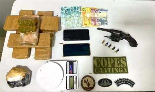 PM apreende 225 quilo de drogas e 32 armas durante a semana