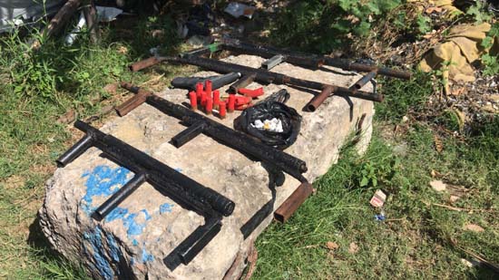 Polícia apreende armas artesanais e drogas no Trapiche da Barra