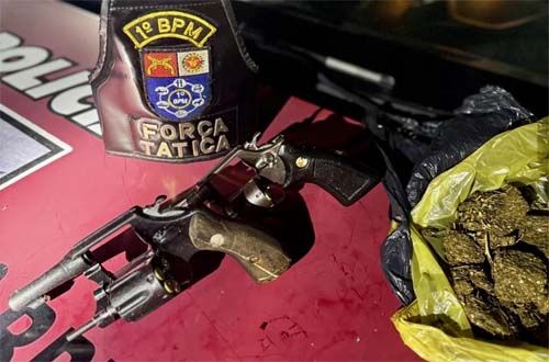 PM apreende 25 armas de fogo e mais de três quilos de droga em uma semana