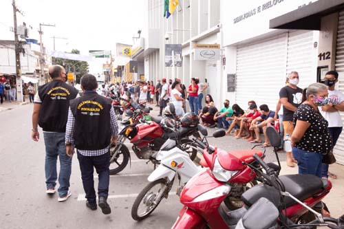Vigilância sanitária flagra irregularidades em agências bancárias de Arapiraca