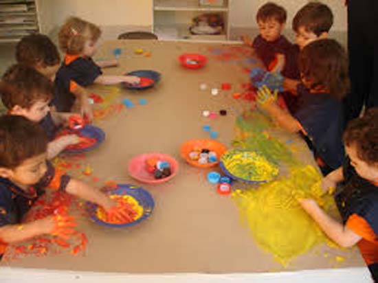 Professores e organizações querem arte obrigatória no ensino médio