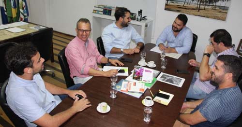 Prefeito Arthur Freitas Vai Ao IMA Solicitar Autorização Para Início De Várias Obras Em Santana Do Mundaú 