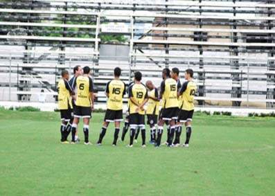 ASA vive entre o “céu e o inferno” na tabela da Série B