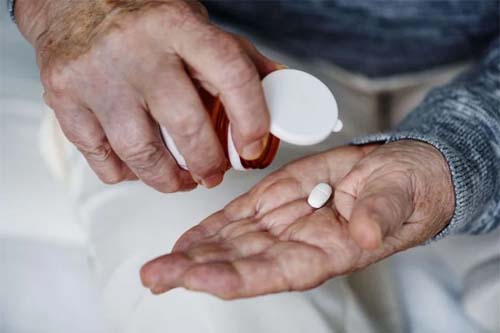 Tirar aspirina no início do tratamento após infarto não é seguro, aponta estudo