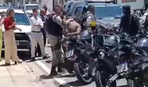 Dois Homens São Presos em Flagrante Após Tentativa de Assalto em Maceió