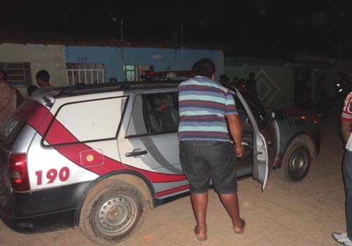 Assaltantes invadem oficina mecânica em Palmeira e levam R$ 9.500 