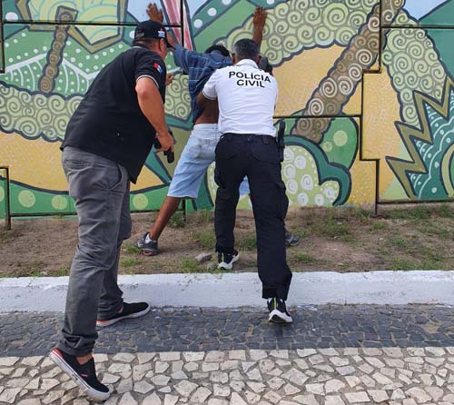 Preso por matar gari dentro de ônibus em Maceió confessa o crime, diz Polícia Civil