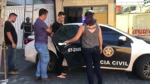 Homem mata a mãe e é preso em flagrante por feminicídio qualificado