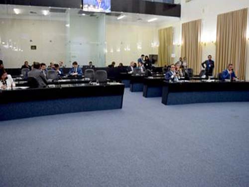 ALE aprova projeto que extingue Grupo de Combate ao Crime Organizado e outros núcleos do MP