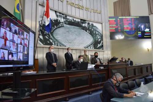 Deputados devem votar, na próxima semana, projeto que reduz mensalidades escolares em Alagoas