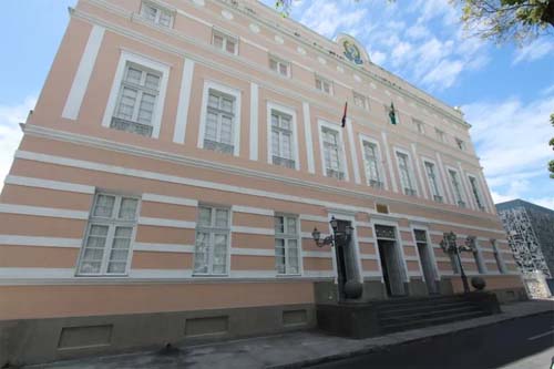 Assembleia realizará eleição indireta para governador e vice-governador