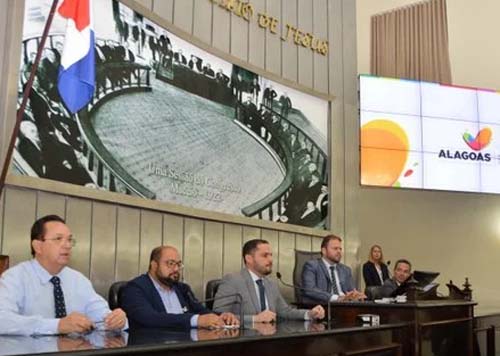 Secretário de Estado da Saúde presta contas das ações realizadas no Estado