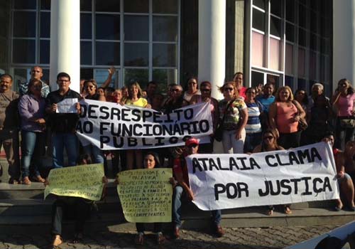 Servidores da cidade de Atalaia, AL, estão há quatro meses sem salário