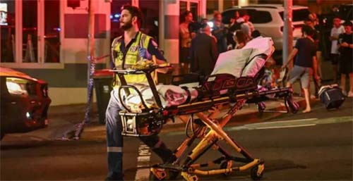 Ataque a tiros na praia de Bondi causa 11 mortes na Austrália