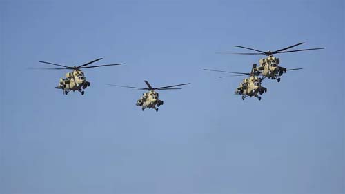 Um morto e oito feridos em ataque a base militar iraquiana