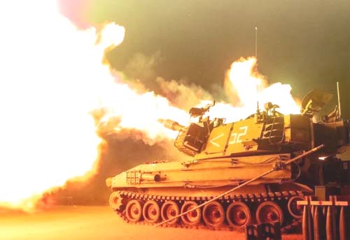 Novos ataques israelenses deixam ao menos 50 mortos na Faixa de Gaza