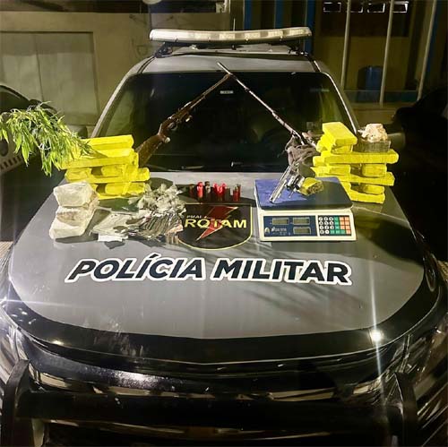 Suspeitos de atentado em procissão são flagrados com quase 17 quilos de drogas