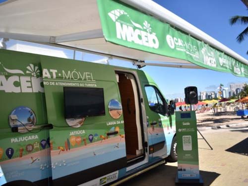 Prefeitura inaugura equipamento de informações turísticas