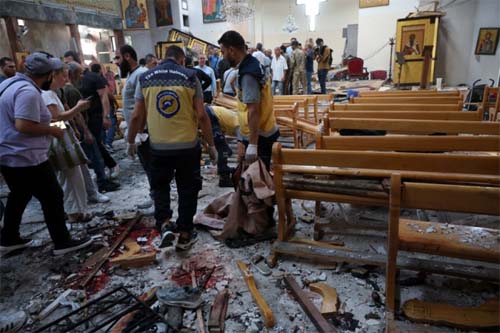 Atentado suicida em igreja na Síria deixa 20 mortos e mais de 50 feridos