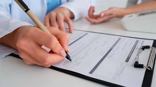 Esquema de falsificação de atestados médicos é descoberto e funcionários de UPA em Maceió são demitidos