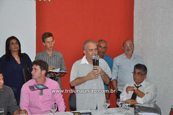 Prefeito participa de Audiência Pública sobre as casas do Programa da Reconstrução