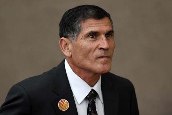 Enquanto governo silencia sobre ato contra Congresso, general dá nome aos bois: má fé e irresponsabilidade