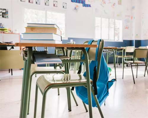 Mensalidade escolar deve subir dobro da inflação de 2024, diz pesquisa; veja direitos dos pais e alunos