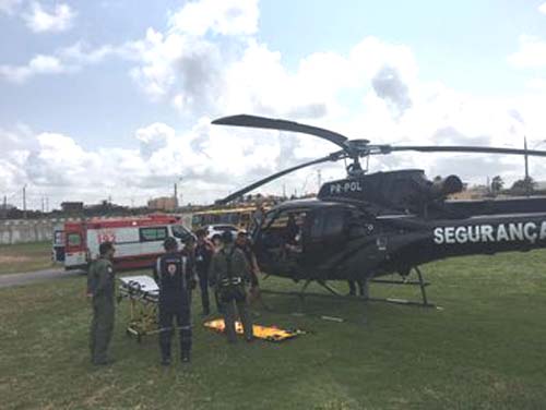 Garota de 17 anos se afoga e é resgata pelos bombeiros após sofrer parada respiratória