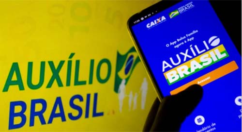 Benefício extra para Auxílio Brasil pode ser votado na terça-feira