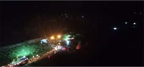 Avião com cerca de 200 pessoas parte ao meio na Índia