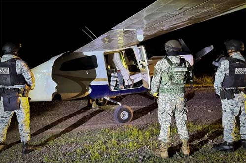 Avião com cocaína gera crise entre García Harfuch e Bukele após apreensão no México