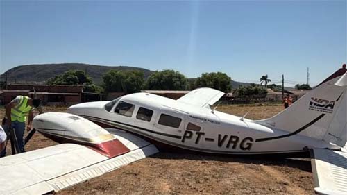 Avião leva deputado a pouso forçado em Goiás após falha mecânica