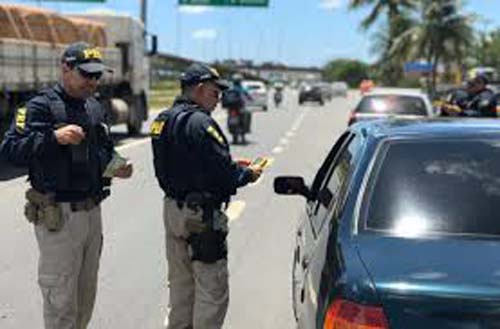 STF confirma multa para motorista que recusar bafômetro