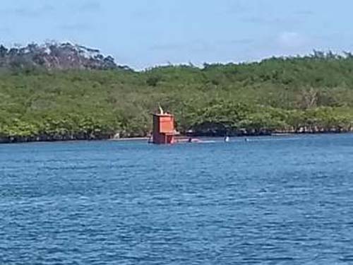 Balsa afunda no Rio Manguaba