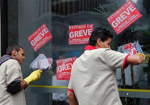 Vejam quais bancos cobram as maiores e menores taxas