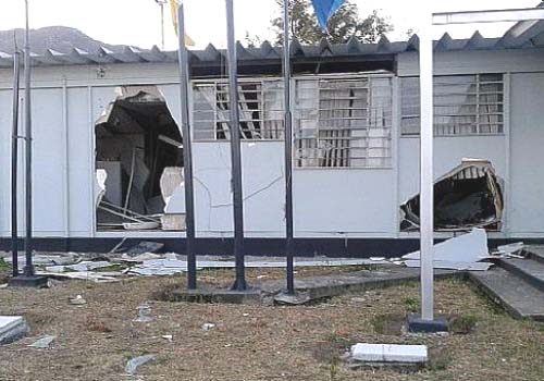 Bandidos explodem e assaltam agência do Banco do Brasil