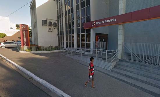 Banco do Nordeste lança edital de concurso com salários de até R$ 4.941,17