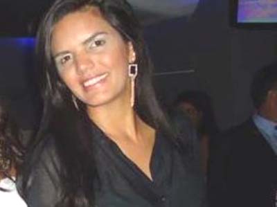 Jovem desaparece após sair, supostamente, com rapaz de boate na Pajuçara