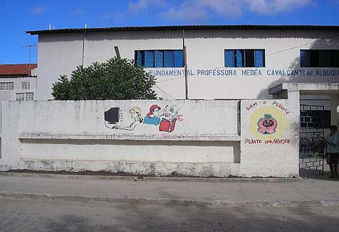 Ameaça de atentado causa pânico em escola na Barra de São Miguel