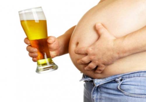 Estudo aponta que 'barriga de cerveja' é um mito